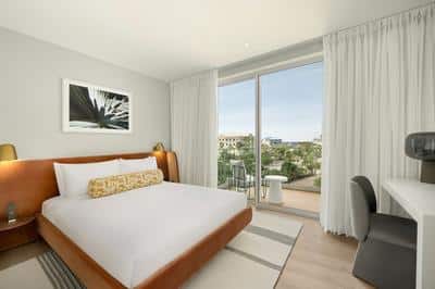 Dawn Suite (Queen)