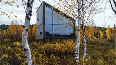 Land Cabin