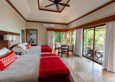 Lake Breeze Suite Queen