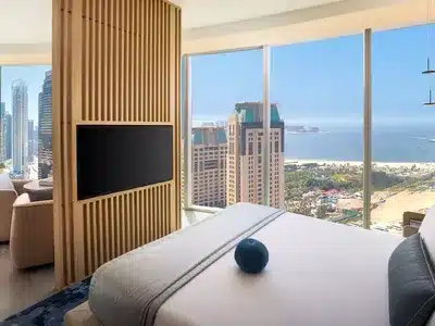 1 King Suite