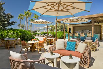 Beach Lounge