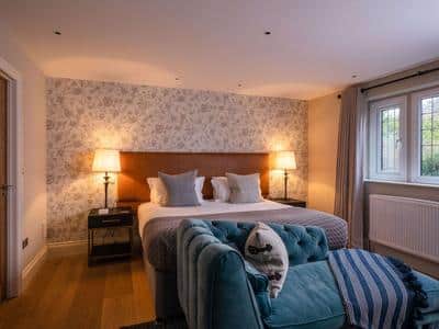 Grand Cottage - Four Bedroom