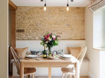 Grand Two Bed Cottage