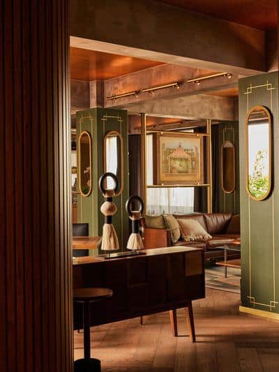 The Lounge