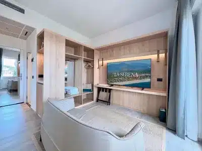 Junior Suite Garden View with Terrace