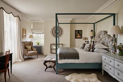 Exquisite Room
