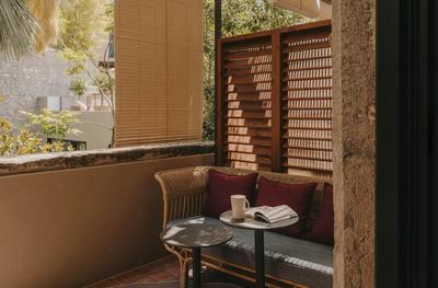 Palau Balcony