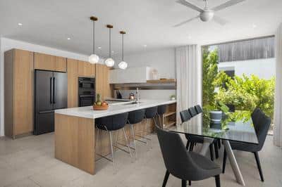 Lagoon Villa 5BR Inc GH
