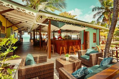 The Beach Bar & Lounge
