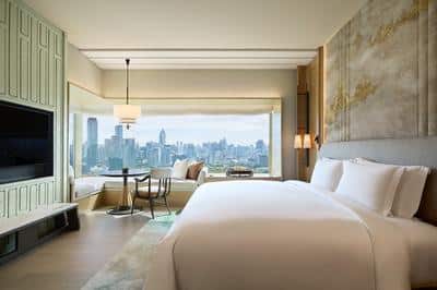 Premier Corner Room, High Floor