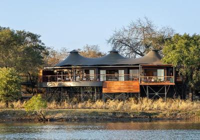Kafue Pool Villa