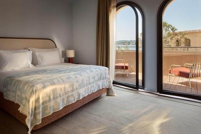 Delos Harbour Junior Suite