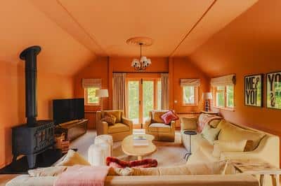 Lake House Cottage