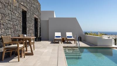 King Premium One Bedroom Suite, Sea View, Pool