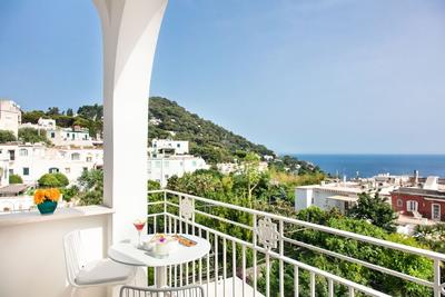Capri Junior Suite