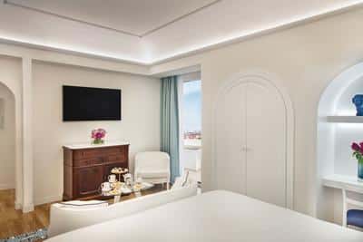 Camerelle Junior Suite