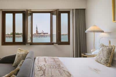 Junior Suite Lagoon View