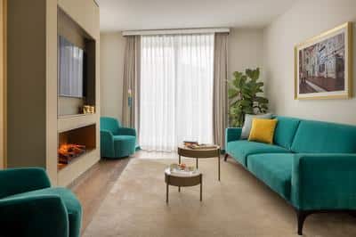 Deluxe Two Bedroom Apartment