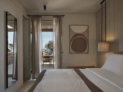 Cave Suite Sea View