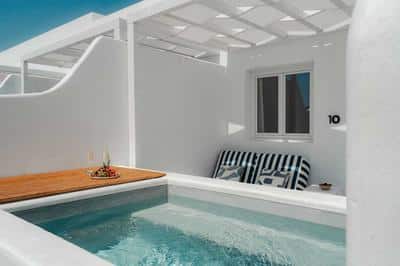 Petite Suite with Hot Tub, Sea view