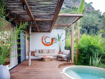Serenity Garden Villa
