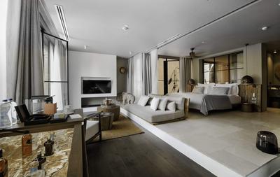 Signature Suite