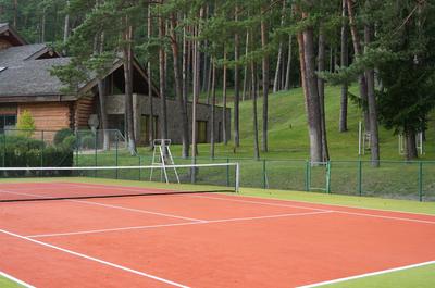 Tennis Courts