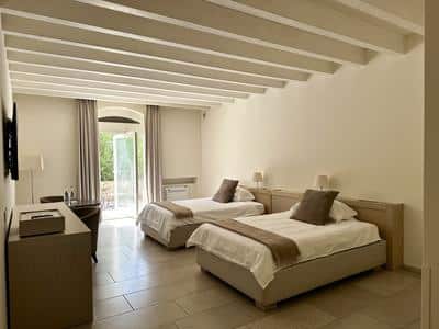 Deluxe Room - Twin