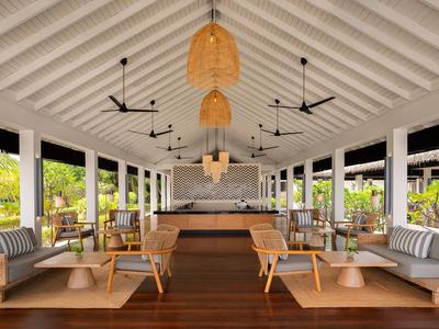 Palms Bar