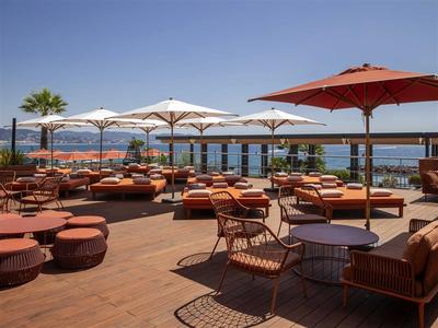 Bay Club