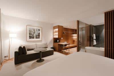 Family Room Premium