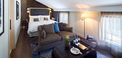 Classic Room with Roof Slope