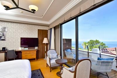 Main Building Ocean View Deluxe Twin