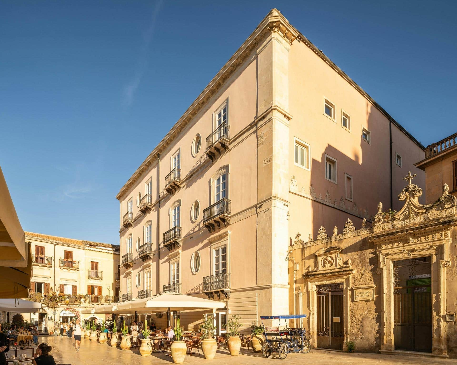 Palazzo Artemide
