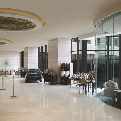 Pullman New Delhi Aerocity image