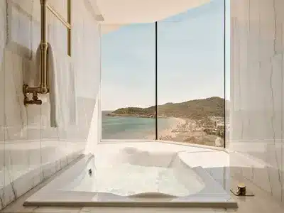 Deluxe Superior Sea View
