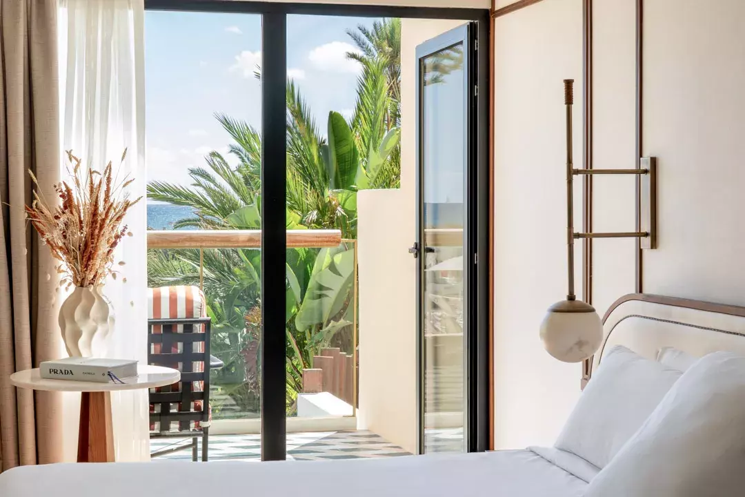 Botanical Junior Suite