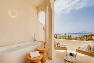 Deluxe Premium Room