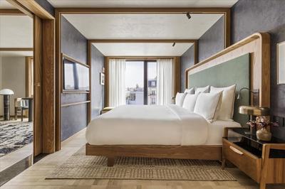 Sacrée vue - Suite with Balcony