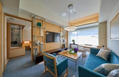 Kitano Seasonal Suite Winter