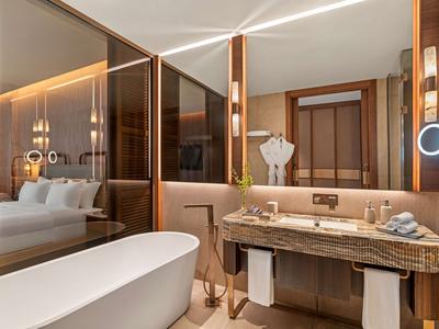 Premium Room with Sea View 2