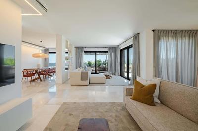 Terrace Three Bedroom Grand Suite