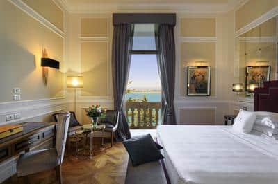 Deluxe Sea View