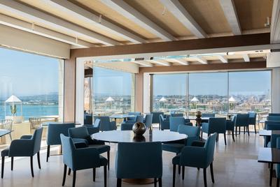 CLOU Restaurant