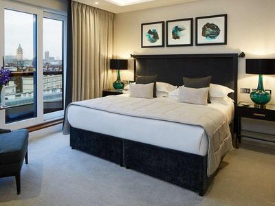 Superior Two Bedroom Apartment with Cloakroom