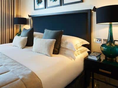 Superior One Bedroom Apartment with Cloakroom