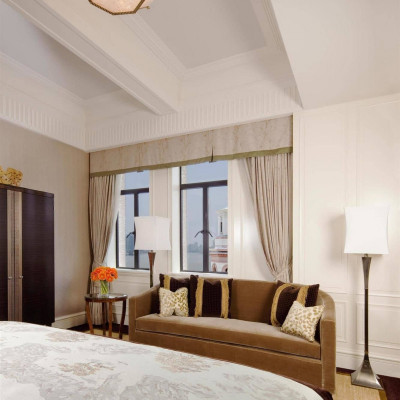Fairmont Peace Hotel image