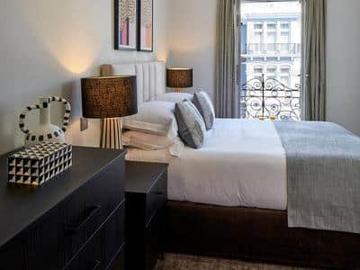 Luxury Two Bedroom Apartment with Sofa Bed