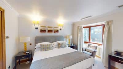Two Bedroom Townhouse, Cheval Place