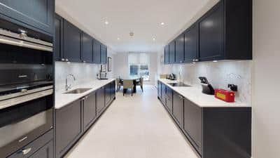 Deluxe Two Bedroom Apartment with Garden Terrace